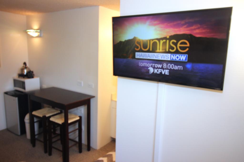 Kuhio Condo 810 Honolulu Room photo
